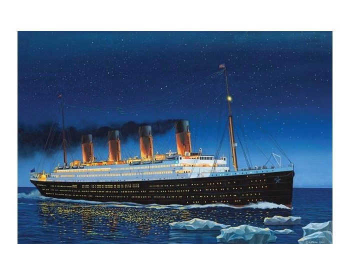Revell - 05210 - R.M.S. Titanic  - Hobby Sector