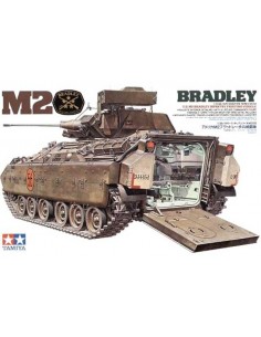 Tamiya - 35132 - US M2 Bradley  - Hobby Sector