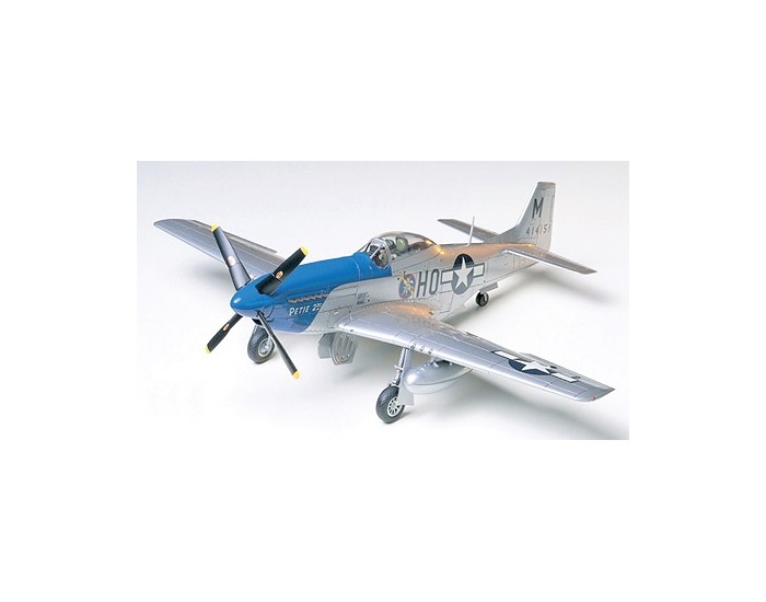 Tamiya - 61040 - North American P-51D Mustang 8th Air Force  - Hobby Sector