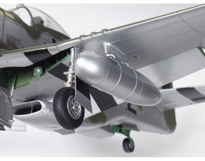 Tamiya - 60322 - P-51D Mustang  - Hobby Sector