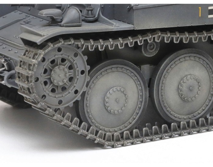 Tamiya - 35369 - 38T Panzerkampfwagen Ausf.E/F  - Hobby Sector