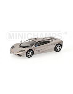 Minichamps - 530133439 - MCLAREN F1 - ROAD CAR - 1993 - SILVER WITH BLUE INTERIOR  - Hobby Sector