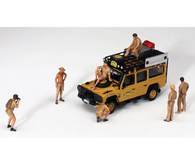 Mini GT - MGTAC17 - CAMEL TROPHY CREW  - Hobby Sector