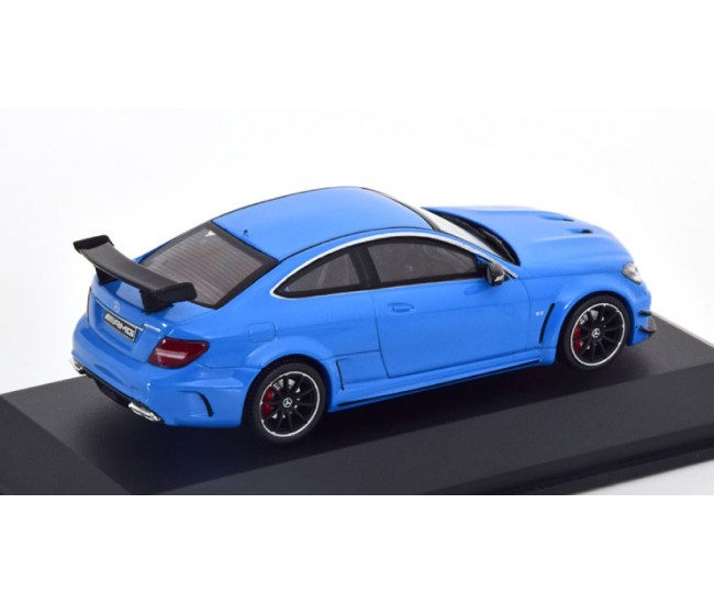 Solido - S4311607 - MERCEDES-BENZ C63 AMG BLACK SERIES  - Hobby Sector