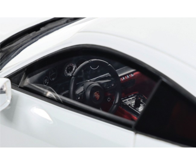 GT SPIRIT - GT431 - PORSCHE 911 (992) TURBO S 2020 GT SPIRIT 1/18 - PRE-ORDER  - Hobby Sector